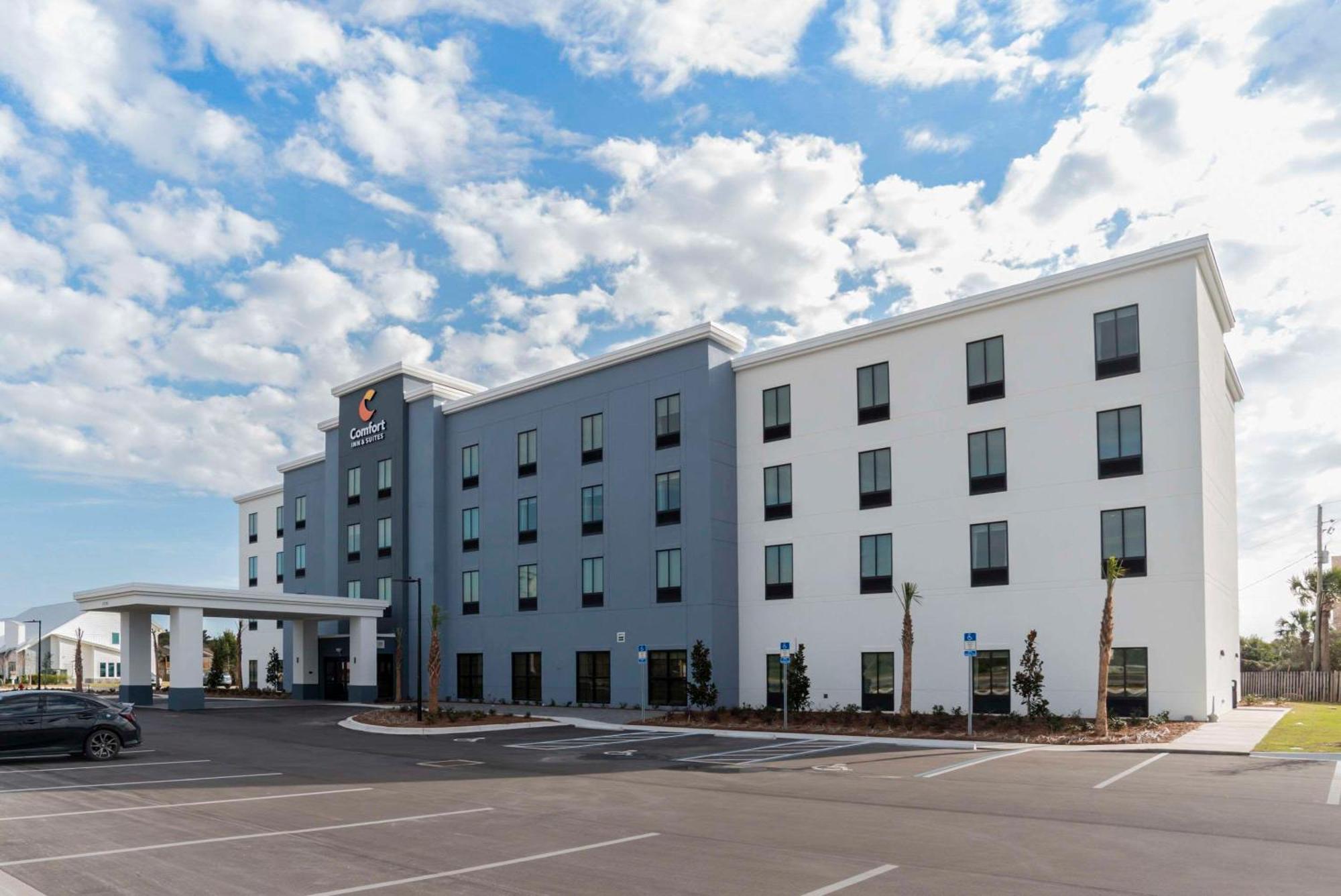 Comfort Inn & Suites Panama City Beach - Pier Park Area Экстерьер фото