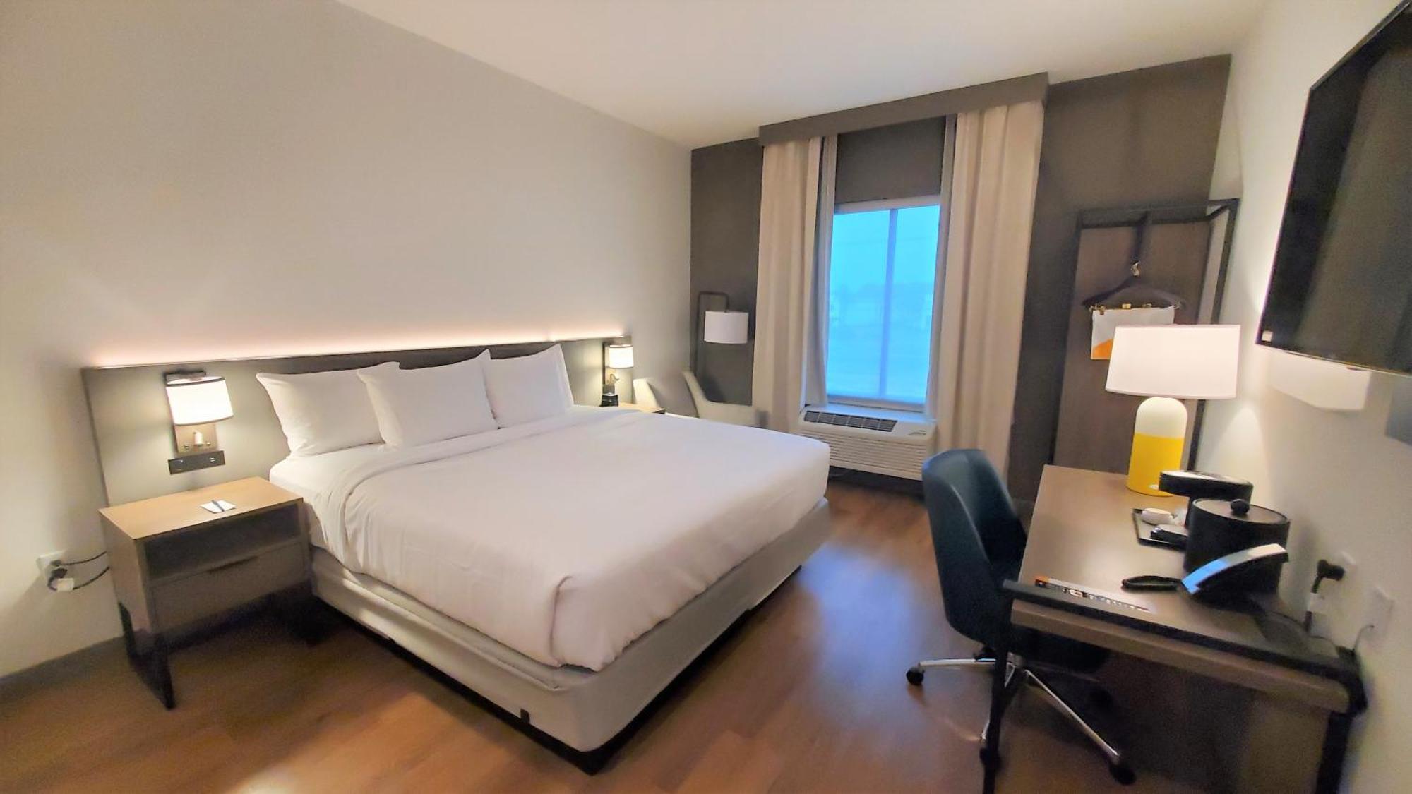Comfort Inn & Suites Panama City Beach - Pier Park Area Экстерьер фото
